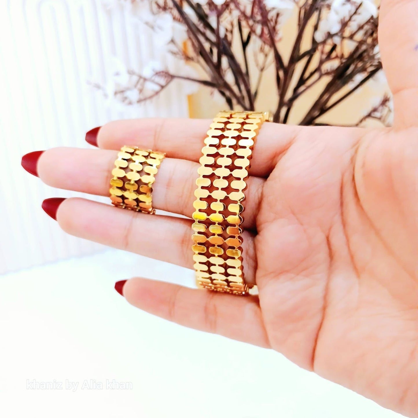 Shimmer Dot Link Cuff