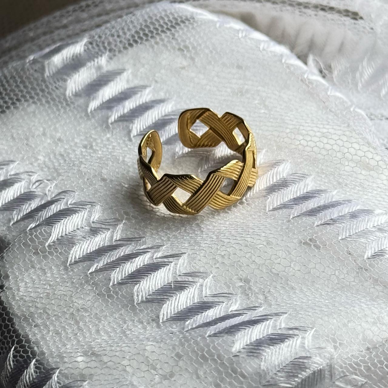 Golden Weave Band Ring