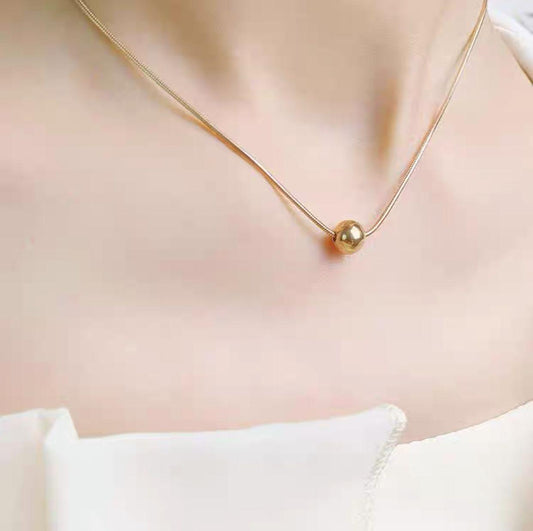 Golden Orb Elegance Necklace