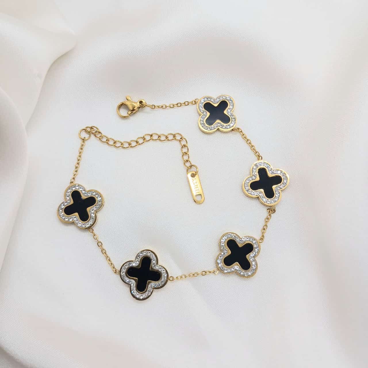 Clover Decor Flower Bracelet- Black