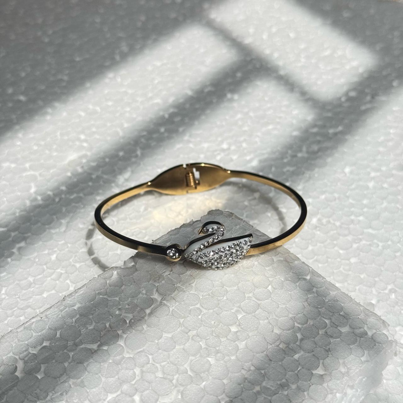 Crystal Swan Grace Bangle