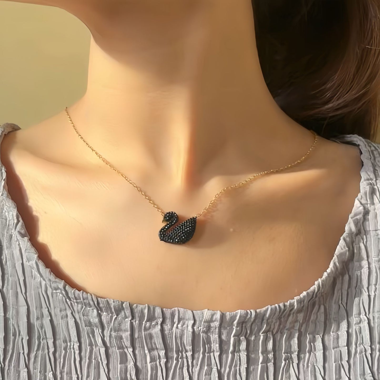 Black Swan Charm Chain