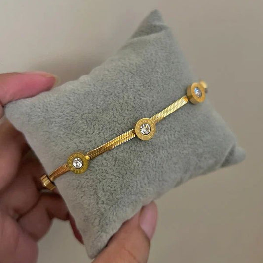 Golden Sparkle Stone Bracelet