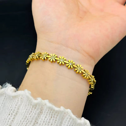 Golden Petal Kada Bracelet- Anti- Tarnish