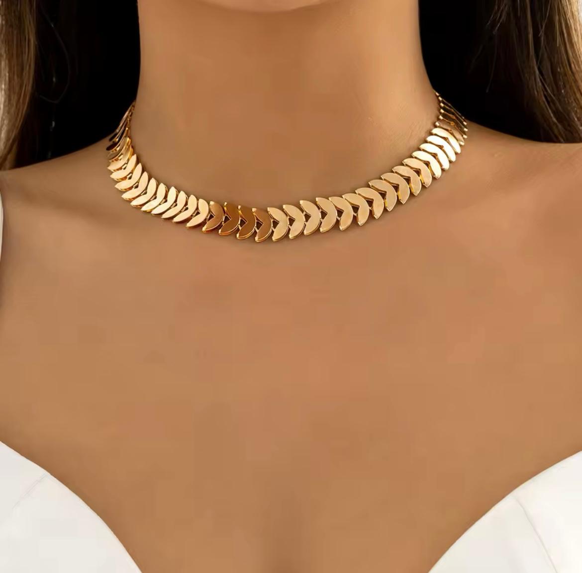Golden stainless neclace-N1