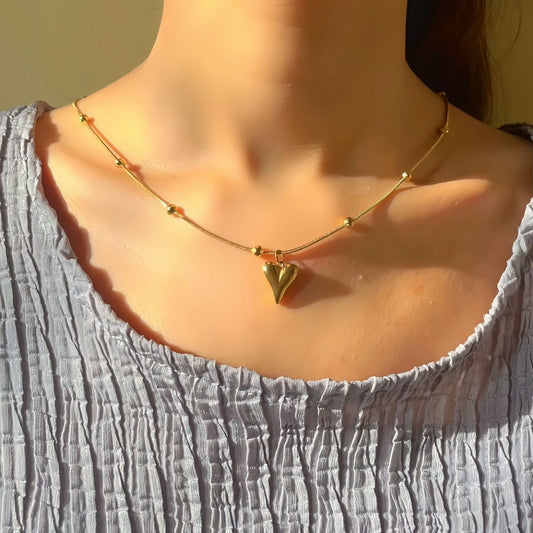 Golden Heart Charm Choker