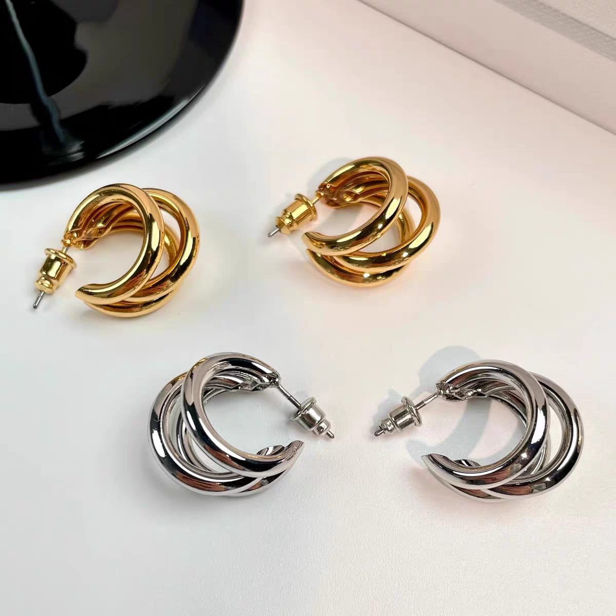 Bold Twist Hoops Earing