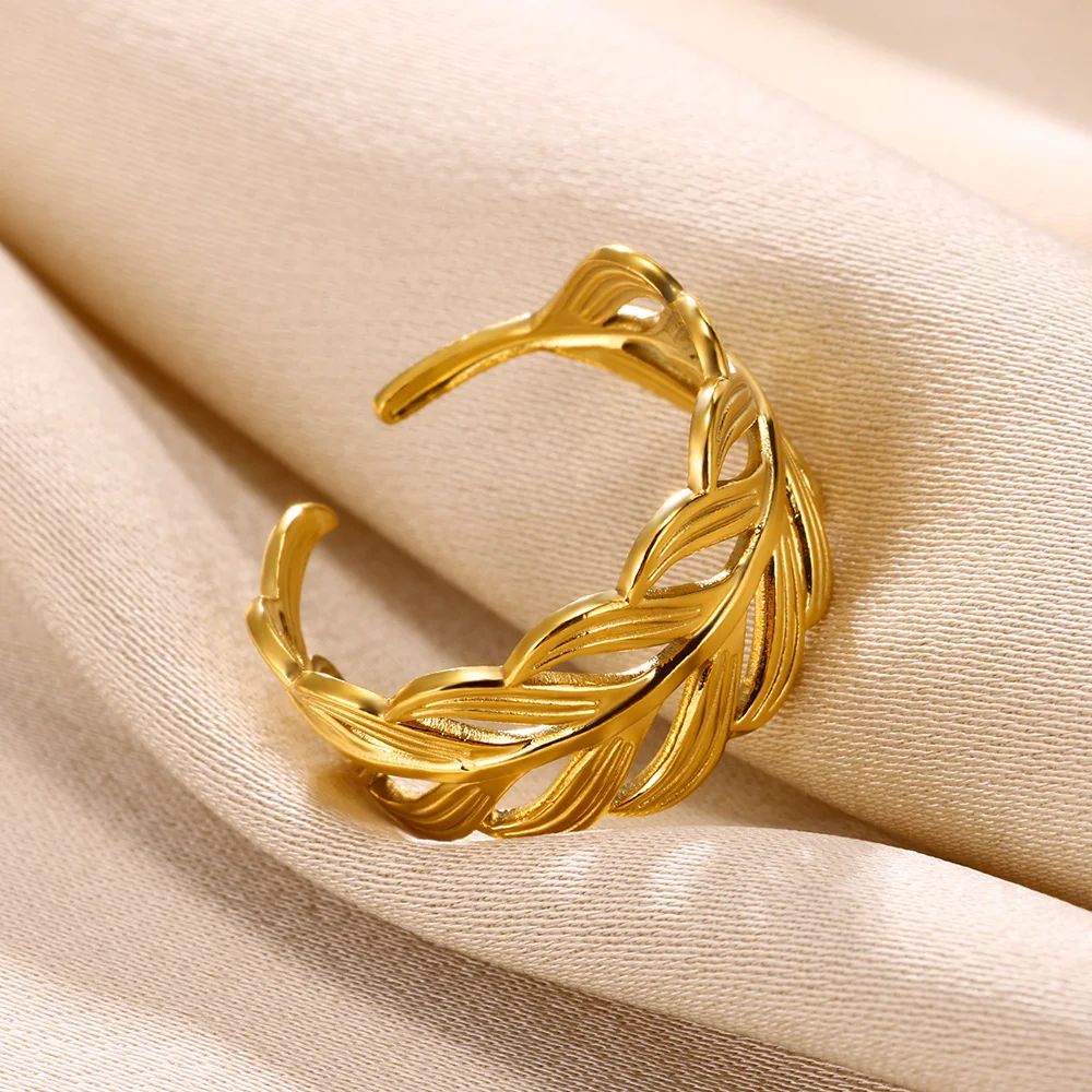 Golden Leaf Whisper Ring